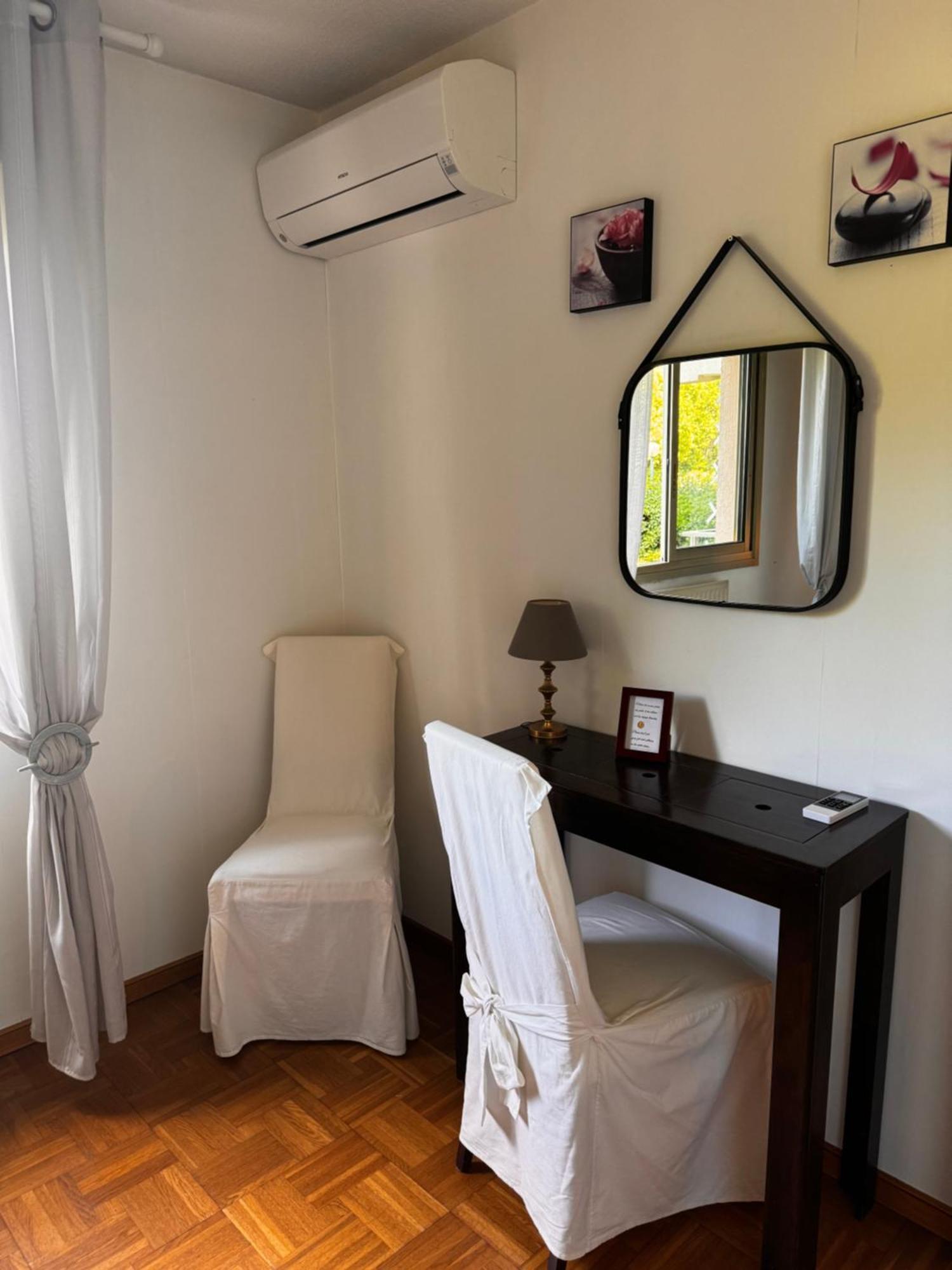 Apt "Laura" Terrasse - Parking - Plage - 5Pers Juan-les-Pins Luaran gambar